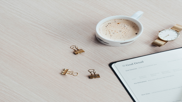 介護職初心者必見！特別養護老人ホームの一日の流れと仕事内容を解説